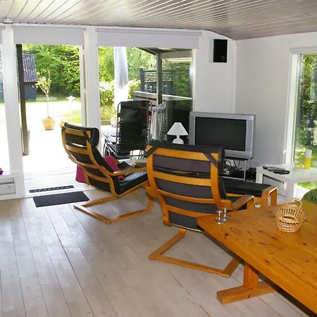 Gyri - 800m From The Sea By Interhome بيت للعطل Bøtø By